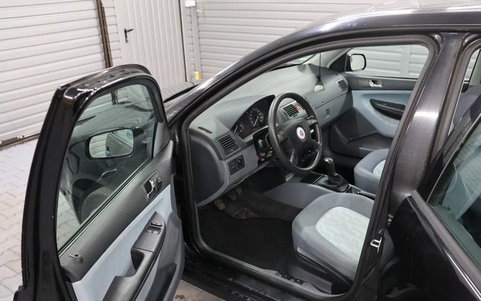 Skoda Fabia cena 4400 przebieg: 212000, rok produkcji 2003 z Orzysz małe 106